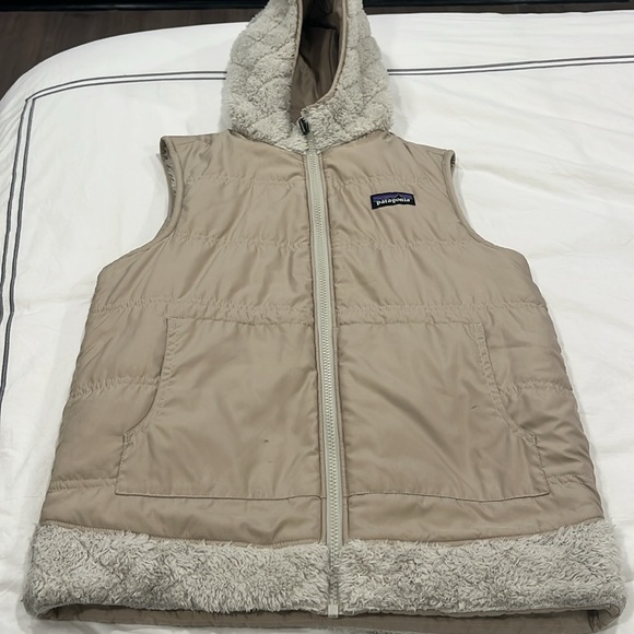 Patagonia common threads reservable Sherpa vest sz small - Picture 5 of 5
